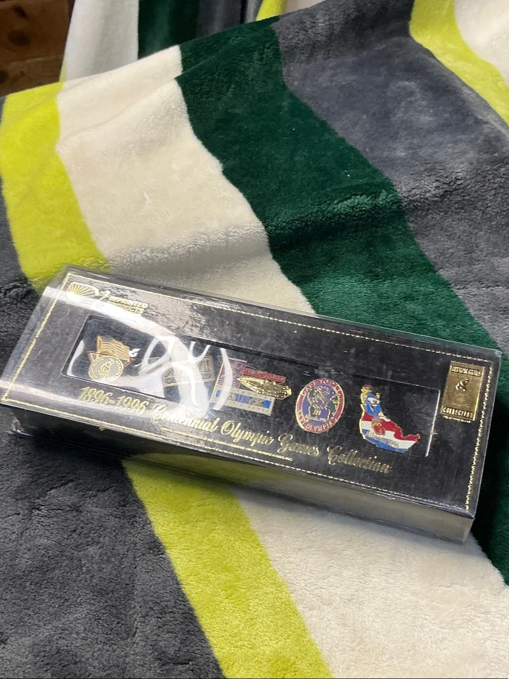 Vintage 1996 Atlanta Centennial Olympic Games 5-Pin Collection Set with Case